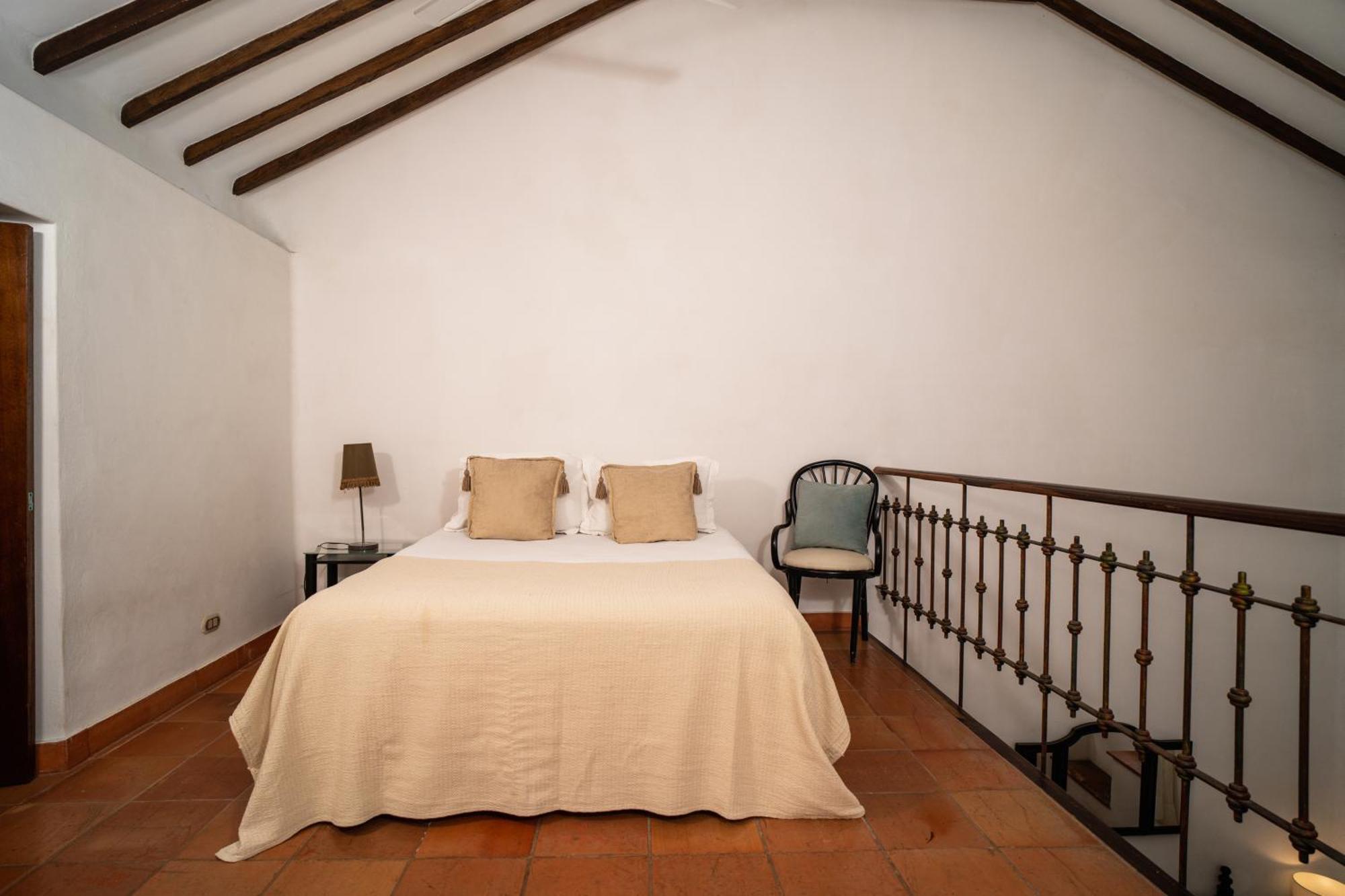Hotel Boutique Al Alma Santa Fe de Antioquia Exterior photo
